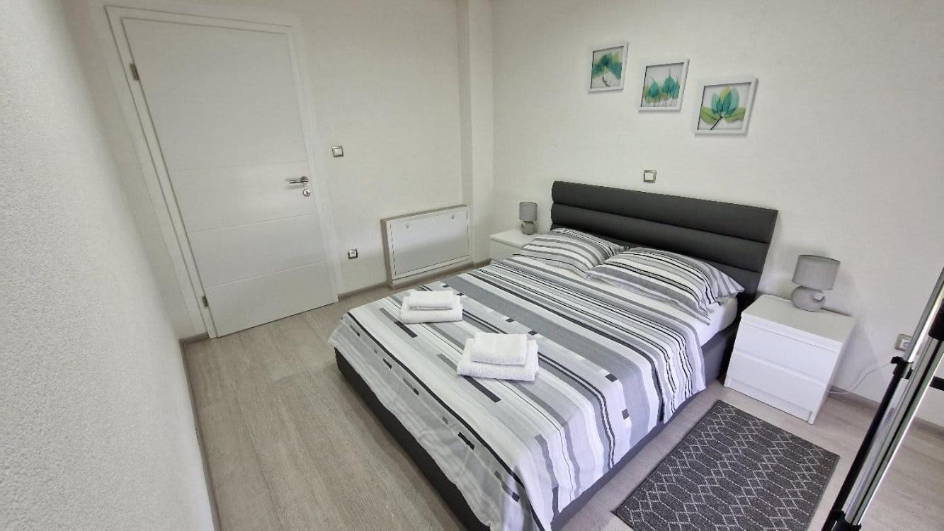 House Boketto Hotel Korenica Luaran gambar